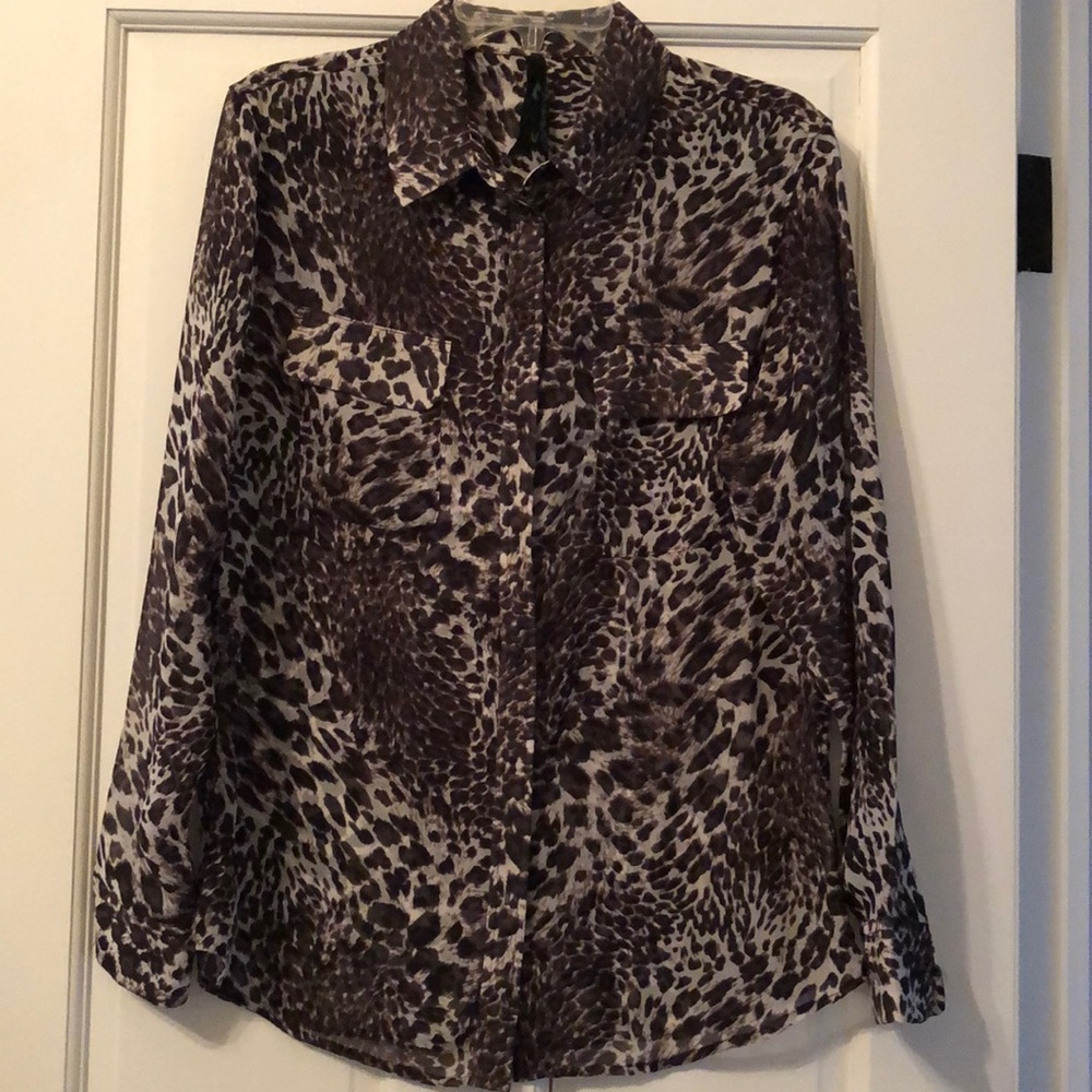 Sheer Leopard print blouse. M